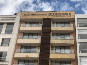 aviso en acrílico,  luminoso para edificio 1